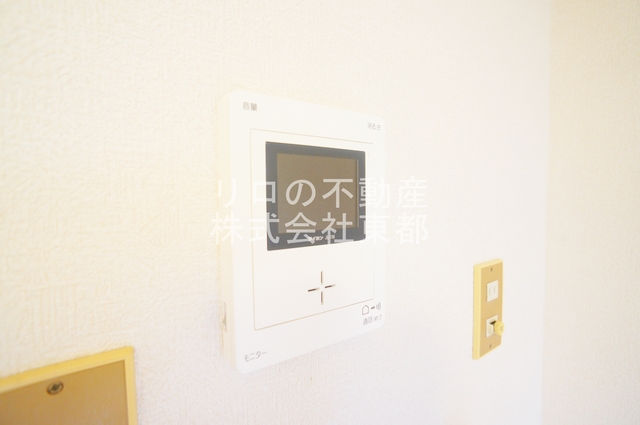 セキュリティ　快適な暮らしを守るインターホン付で安心ですね☆
