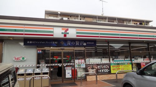 コンビニ　セブンイレブン 岡崎六名東町店（コンビニ）まで365m