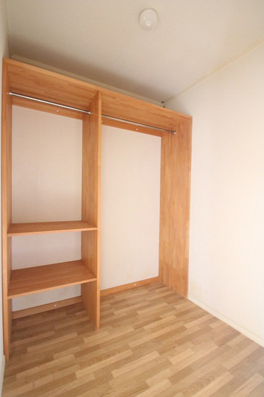 収納　※別部屋の写真です