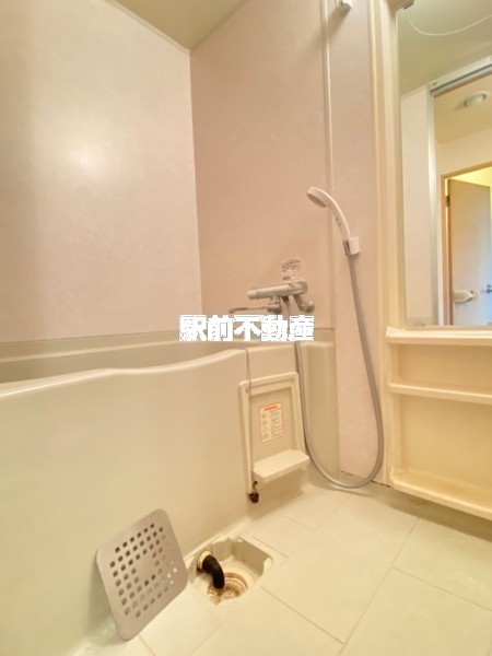 バス・シャワールーム　※同マンション別部屋