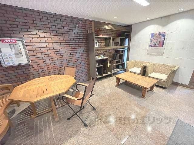 ロビー　ロビー