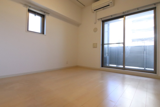 居室・リビング　※別室の参考写真の為、現況優先です。