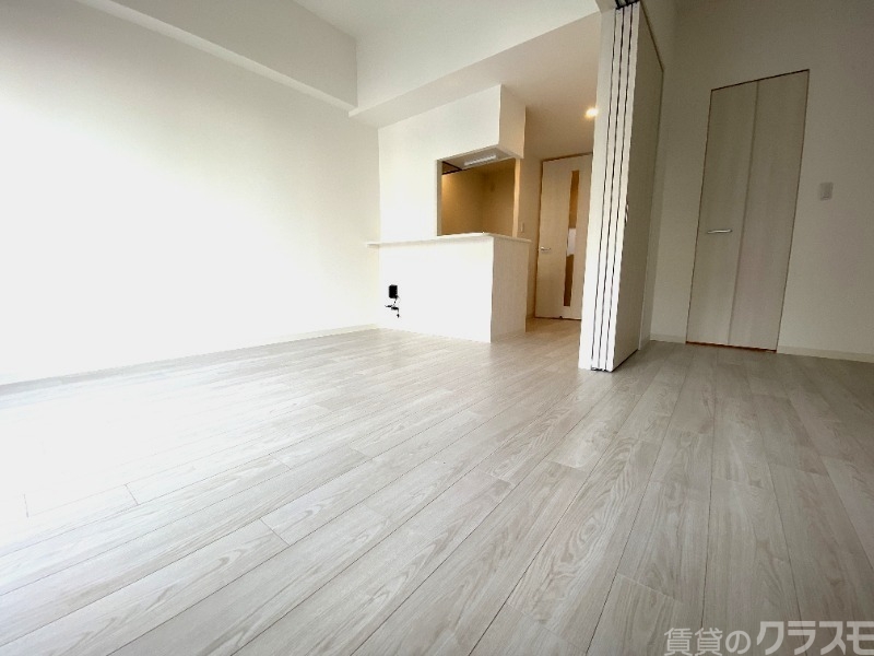 居室・リビング　人気のホワイトグレーです！