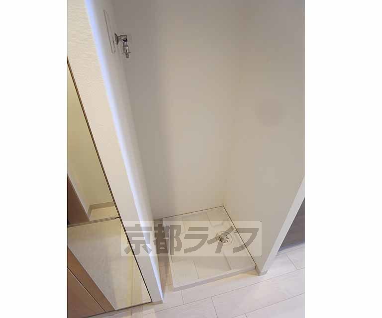 その他設備　室内に洗濯機おけます。