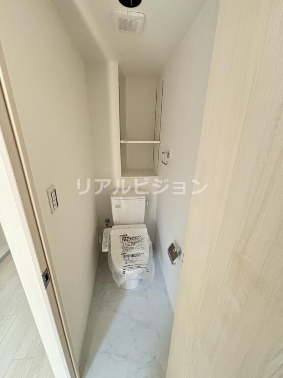 トイレ　※こちらの写真は他部屋になり参考写真です