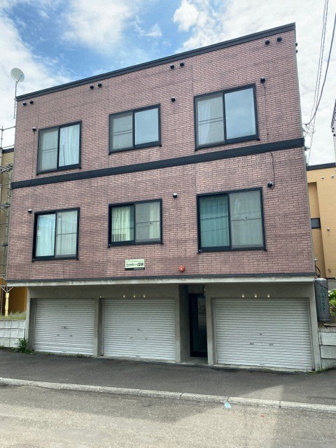 建物外観　◆東豊線環状通東駅徒歩圏内の好立地！◆シャッター車庫空き有！