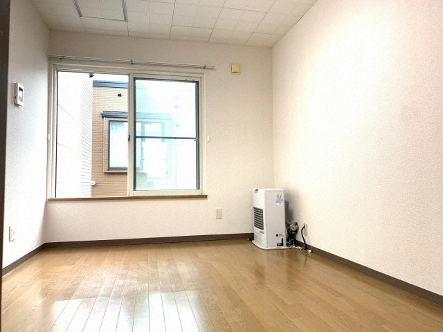 居室・リビング　◆東豊線環状通東駅徒歩圏内の好立地！◆シャッター車庫空き有！