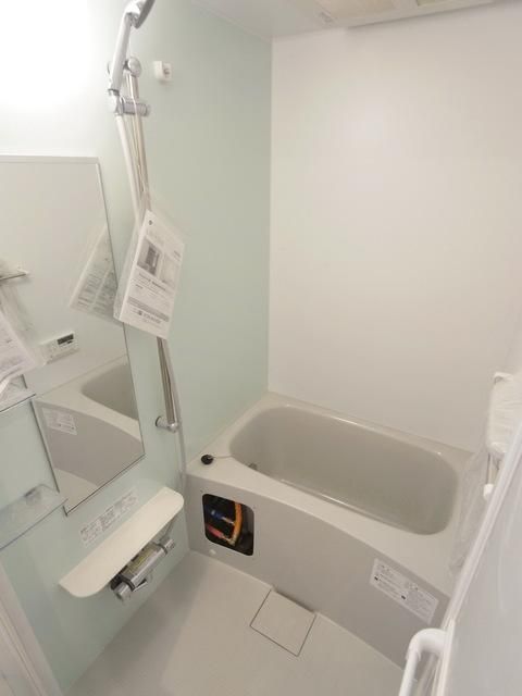 バス・シャワールーム　ゆったり爽快バスタイム♪