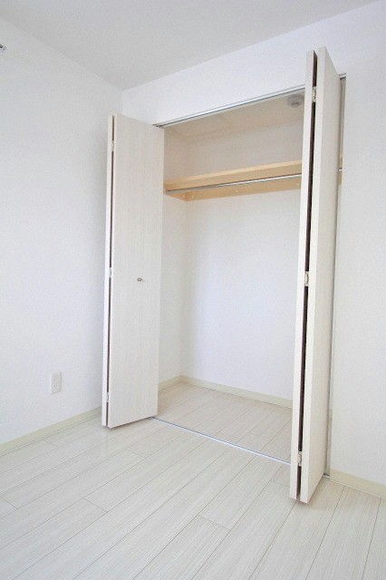 収納　ウォークインクローゼットです♪