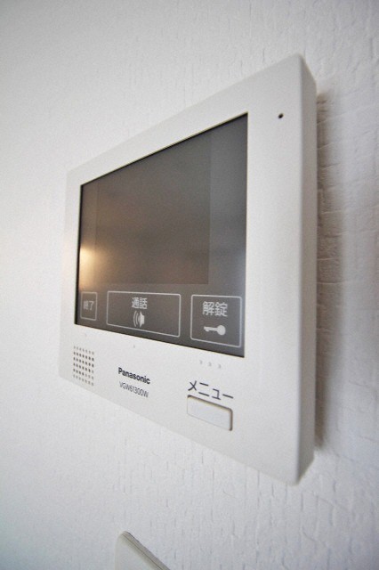 セキュリティ　モニター付きインターホンです♪