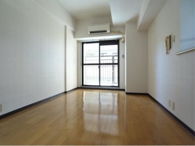 居室・リビング　居室※他号室参考写真使用※