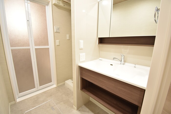 洗面設備　洗髪洗面化粧台