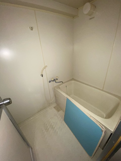 バス・シャワールーム　バストイレ別でおすすめです☆