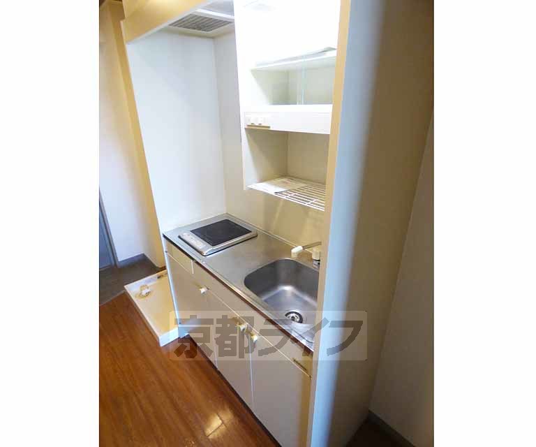 キッチン　ＩＨコンロ付きのキッチン