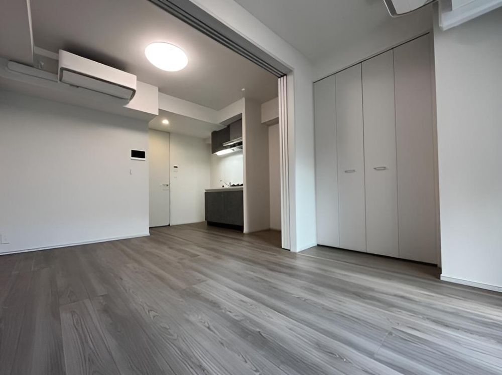 居室・リビング　☆明るい洋室☆