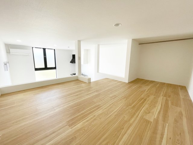 その他部屋・スペース　ロフト付き