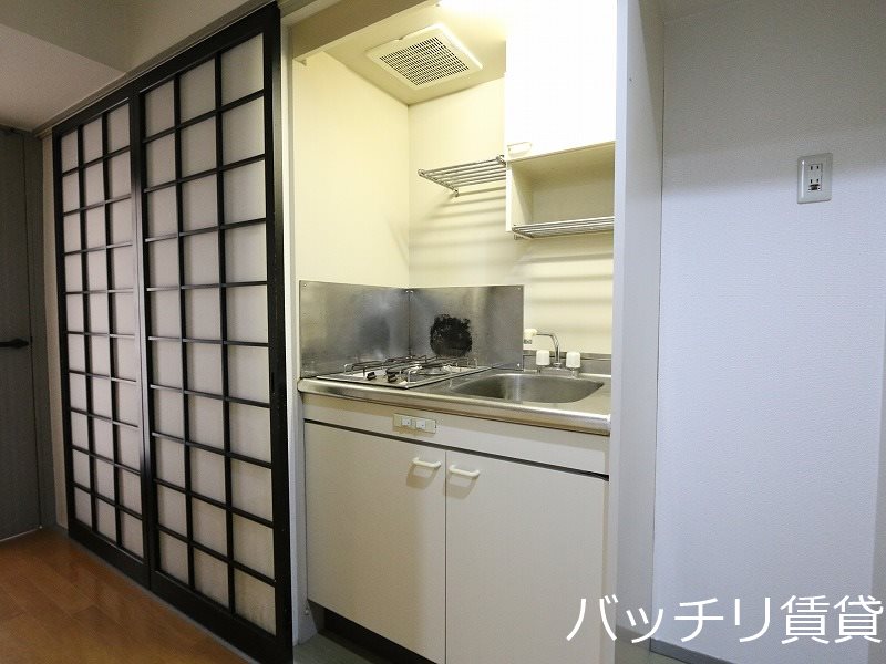 キッチン　別号室イメージの為、現状を優先致します。