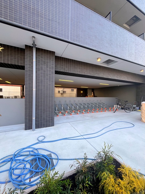 その他共有部分　屋根付き駐輪場が嬉しいです♪♪