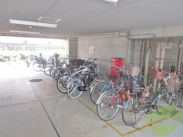 中学校　豊中第十中学校（中学校）まで100m