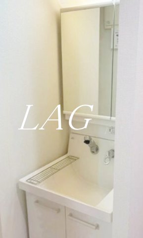 洗面設備　洗面台です。