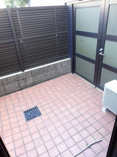 バルコニー　落ち着いた時間を過ごせるバルコニーです