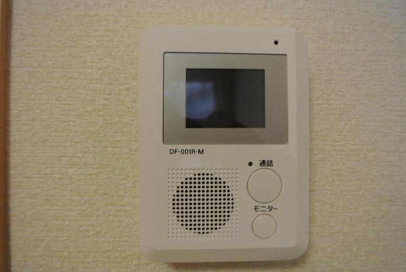 セキュリティ　モニター付きインターホン