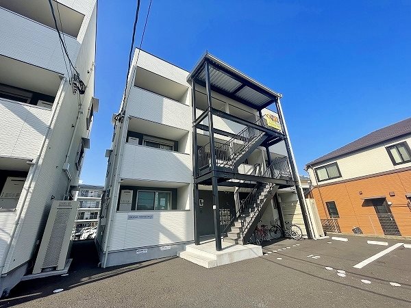 建物外観　★外観★