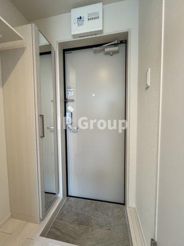 玄関　反転タイプ