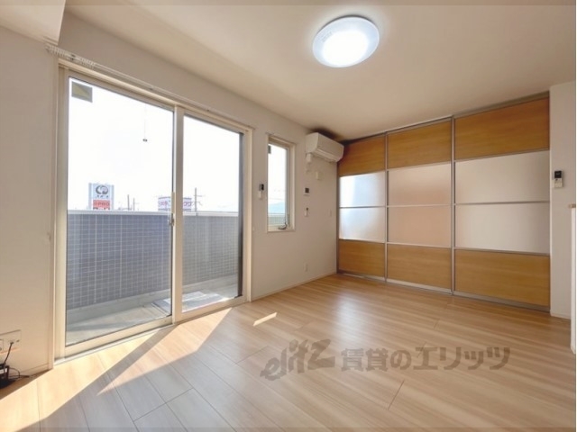 居室・リビング　リビング