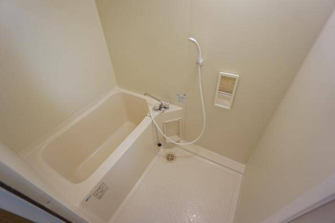 バス・シャワールーム　浴室