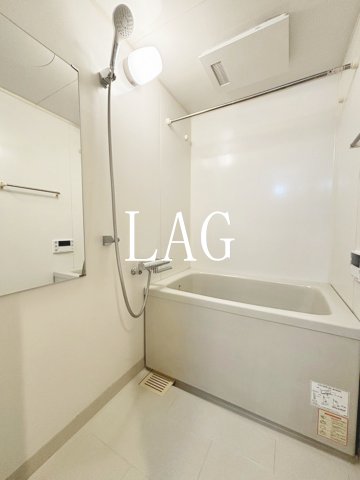 バス・シャワールーム　お風呂です。