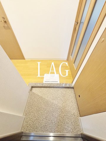 玄関　玄関です。