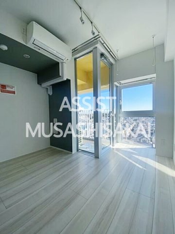 居室・リビング　写真：設備同仕様の別物件です