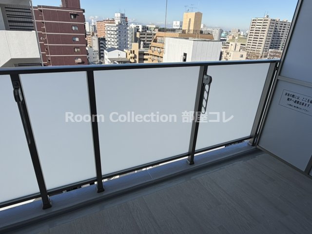 バルコニー　同シリーズイメージ写真 反転色違い 現況と異なる場合現況優先