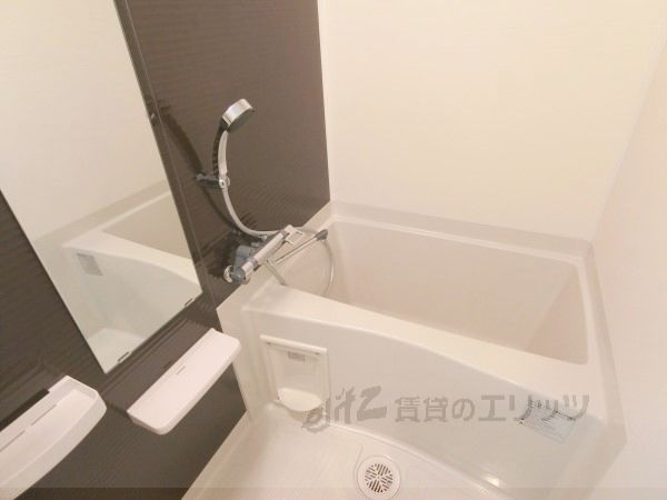 バス・シャワールーム　風呂