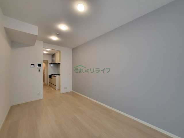 居室・リビング　別部屋参考写真となります。