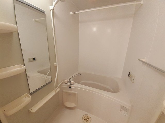 バス・シャワールーム　日々の暮らしに欠かせないお風呂です