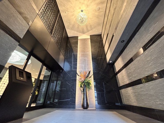 ロビー　IBC Residence West(アイビーシーレジデンス