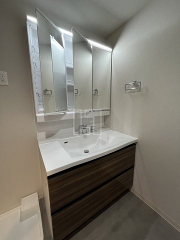 洗面設備　IBC Residence West(アイビーシーレジデンス