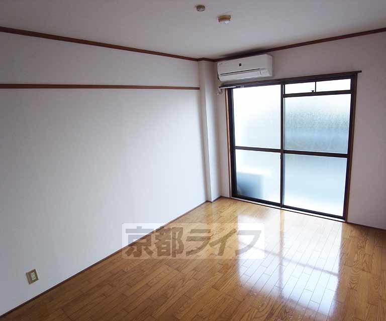 居室・リビング　使いやすい四角のお部屋