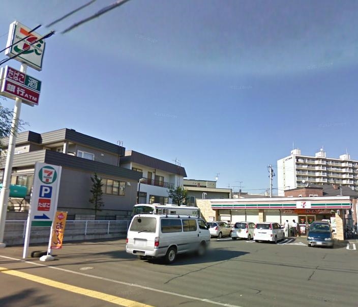 コンビニ　セブンイレブン札幌発寒4条店（コンビニ）まで316m