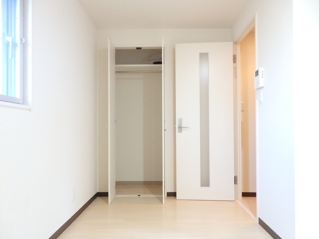 収納　★丈の長い衣類の収納ができるクローゼット★