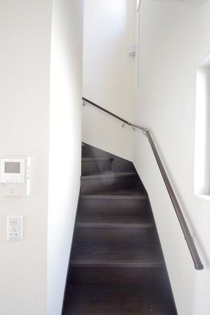 その他　玄関横階段