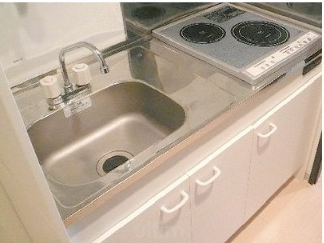 キッチン　※別のお部屋の写真です