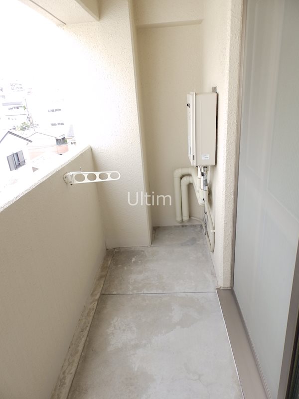 バルコニー　同マンション・別タイプのお部屋です