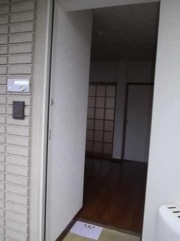 玄関　落ち着いた玄関です