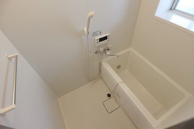 バス・シャワールーム　バスルーム