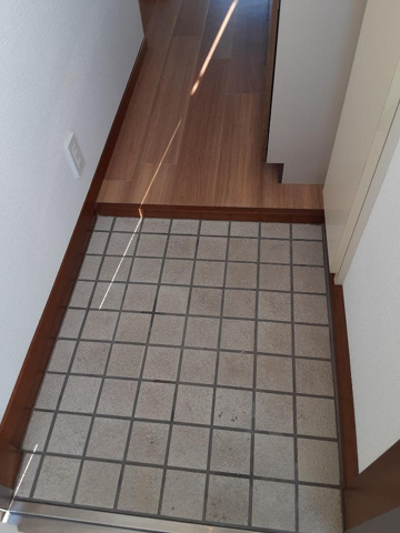 玄関　ゆったりとした玄関です(参考写真です)