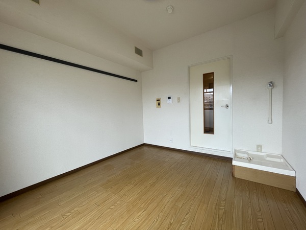 居室・リビング　ゆったりとした居間です