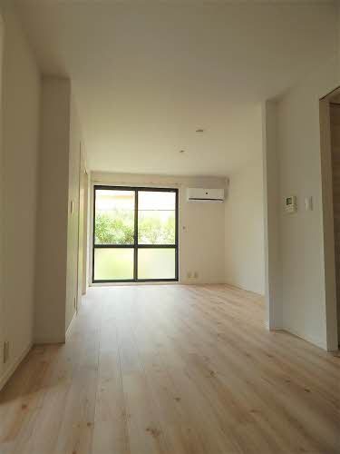 居室・リビング　広々としたリビングです。